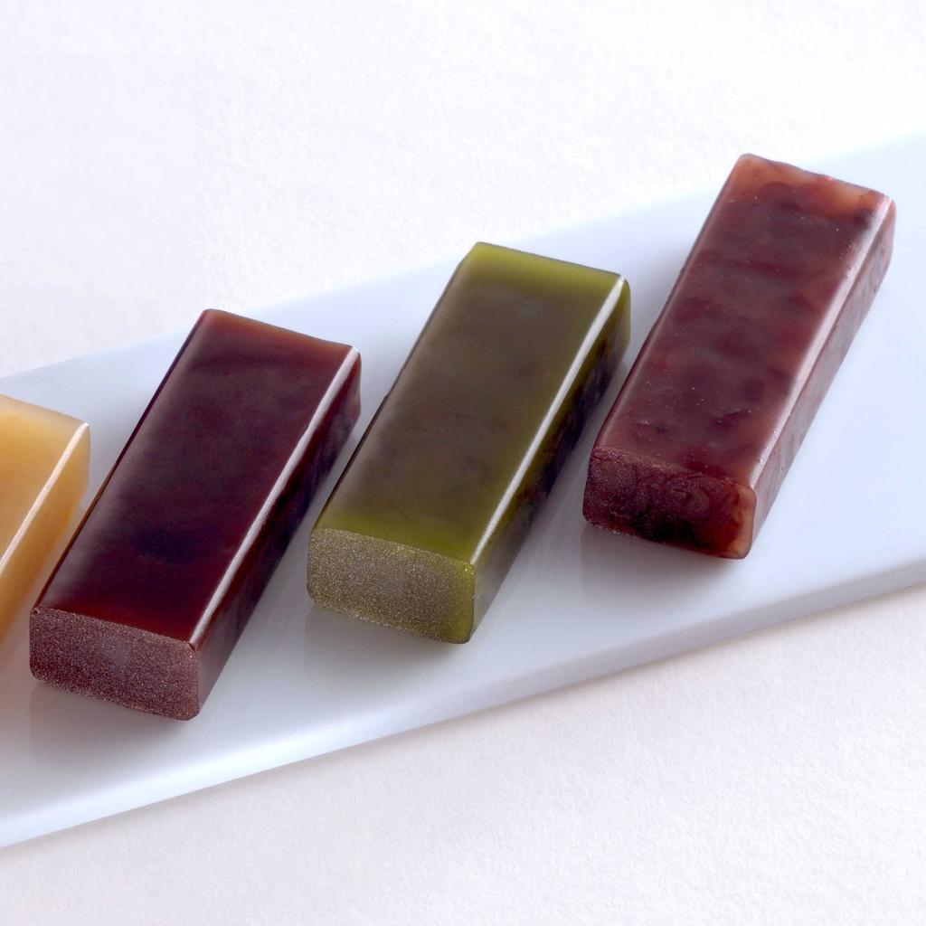 Цуруя Ёсинобу Цуруя Ёсинобу Ёкан 14 штук Киото Японские сладости