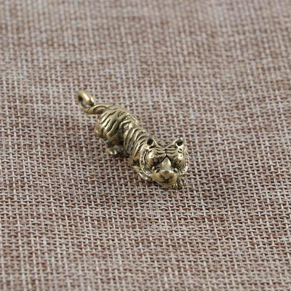Metal Diy Animal Home Office Room Ornaments Casting Sculpture Pendant Tiger Figurine Keychains