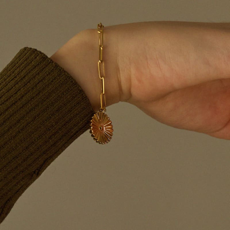 own Sona Chain Bracelet