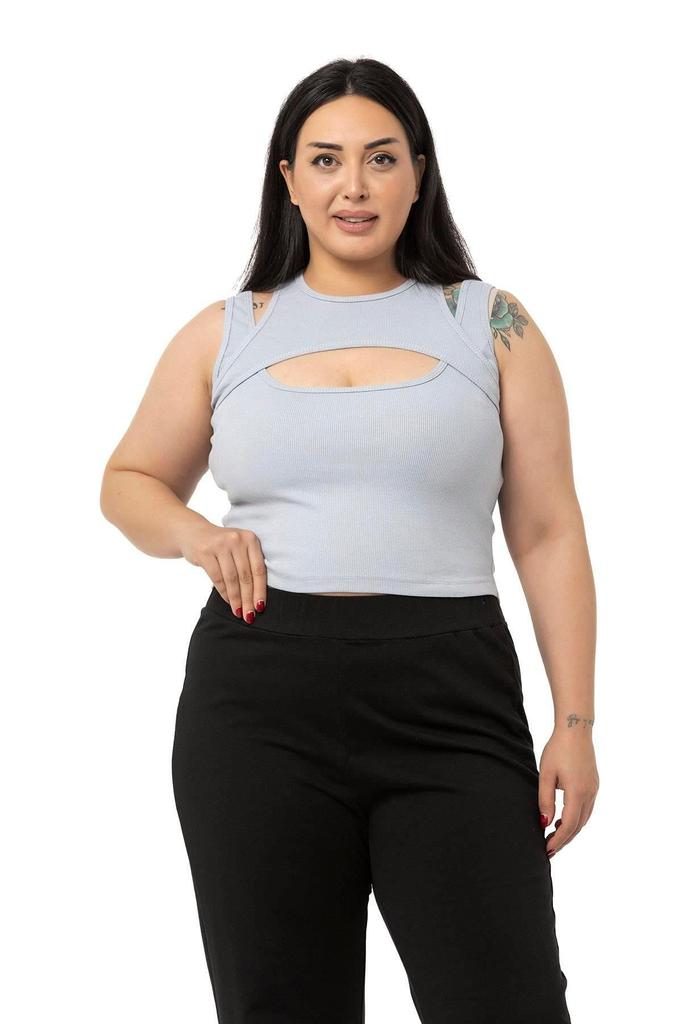 Женский стиль, боди большого размера, зеленый боди больших размеров с глубоким вырезом в рубчик, зеленое боди