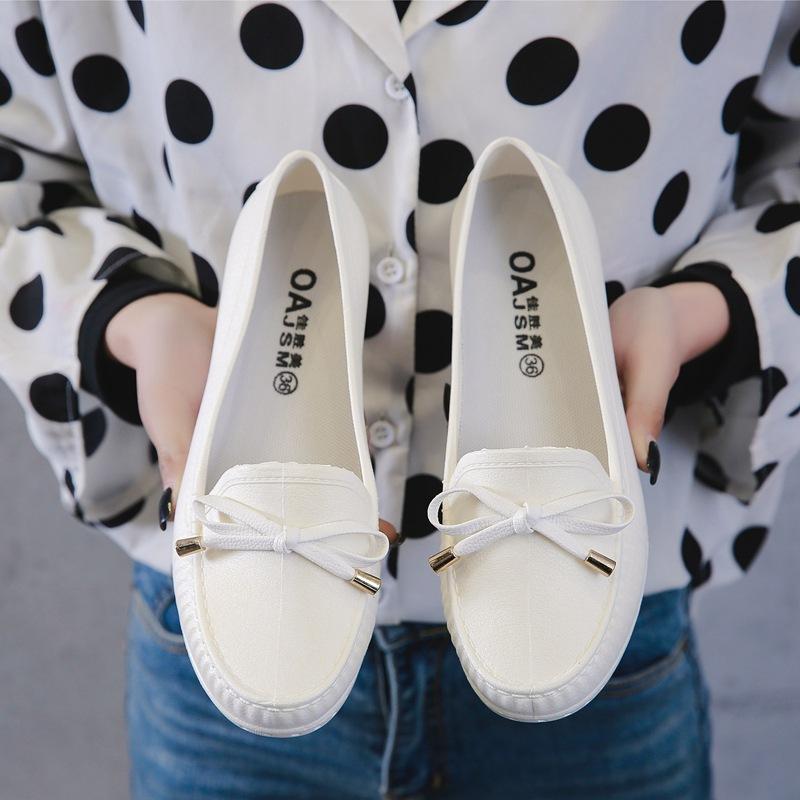 Fashion Rain Shoes Womens Flats Water Shoes Beach Waterproof Shoes Womens Rubber PVC Non-slip Round Toe Bow-knot Loafers362