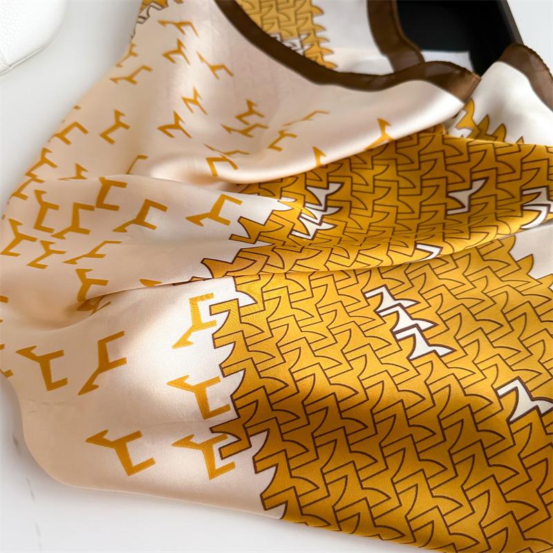 70 * 70cm New Silk Small Square Scarf For Women'S Neck Protection Professional Scarf Versatile Hair Tie Headscarf Scarf