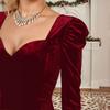 Осень и зима новая европейская и американская женская одежда сексуальное V-образное вырезом вечеринка вечеринка короткое платье с длинным рукавом Рождество бархатное платье