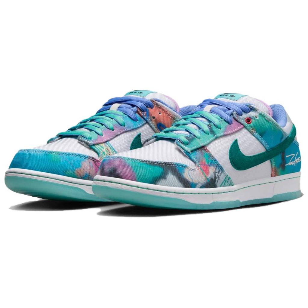 Futura Laboratories X Nike SB Dunk Low HF6061-400
