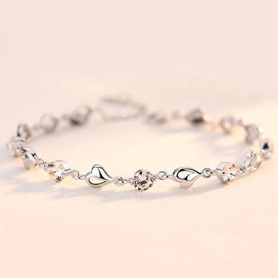 Women Fashion Bracelet Heart Rhinestone Charm Chain Bracelet Zinc Alloy Bracelet Wrist Jewelry for Valentine's Day Birthday Party