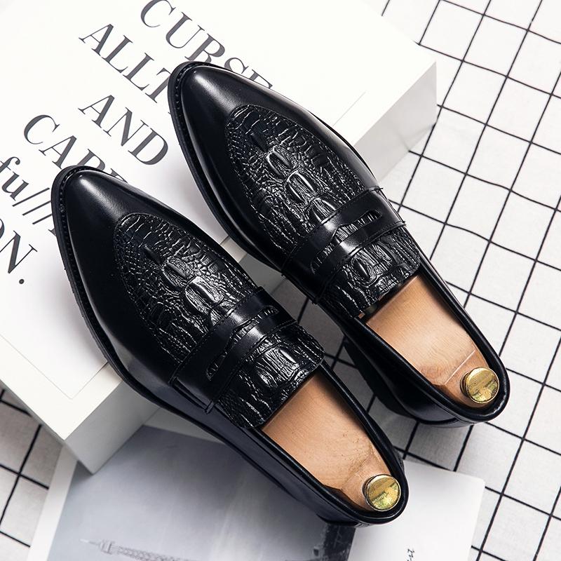 Мужские туфли-броги из натуральной кожи с острым носком и тисненым узором под крокодила, молодежные, черного/коричневого цвета, размер 38-46