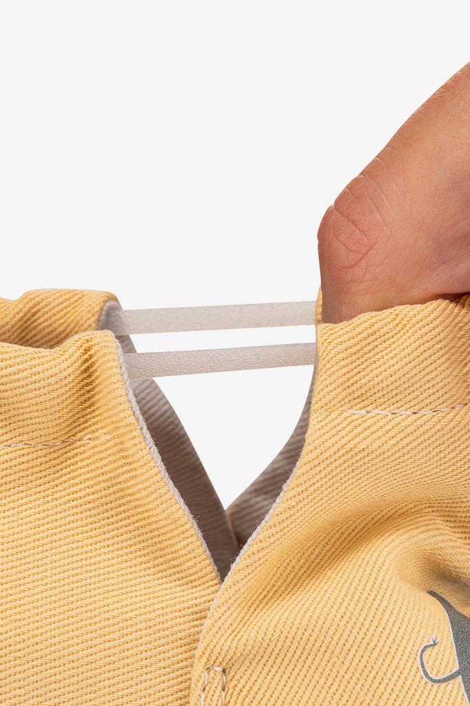 Милые гиперпастельно-желтые босоножки-ботинки