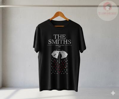 The Smiths Манчестер 1982 Графическая футболка с зонтом Черная Унисекс - T338