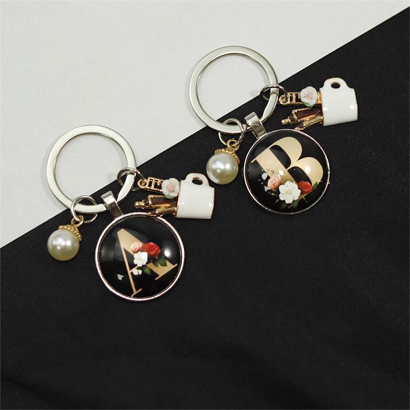 1PC Monogrammed Keychain Simple Pearl Keychain Small Gifts Keychain Black Gift Multi-Style