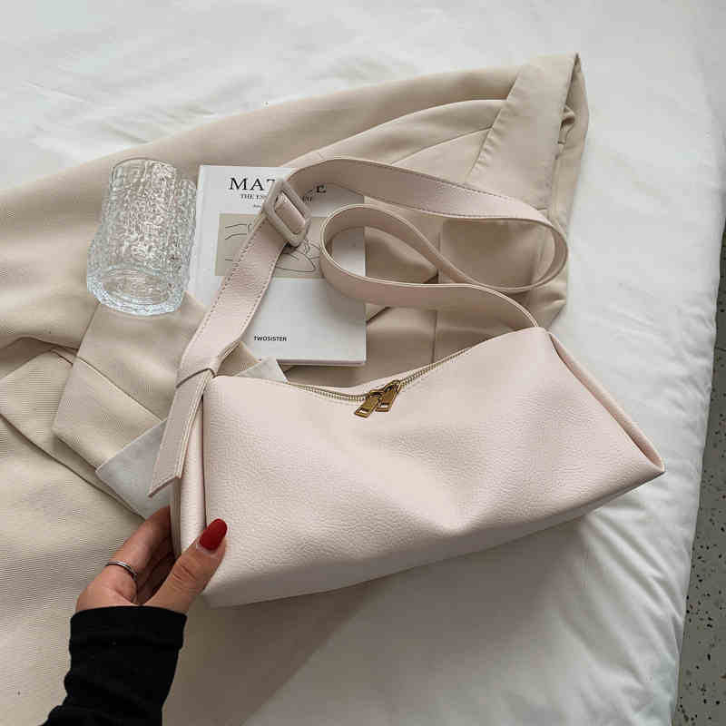 Monochromatic Feminine Shoulder Bags Ladies' Commuting Bags Vintage and Casual Large Capacity Crossbody Bag