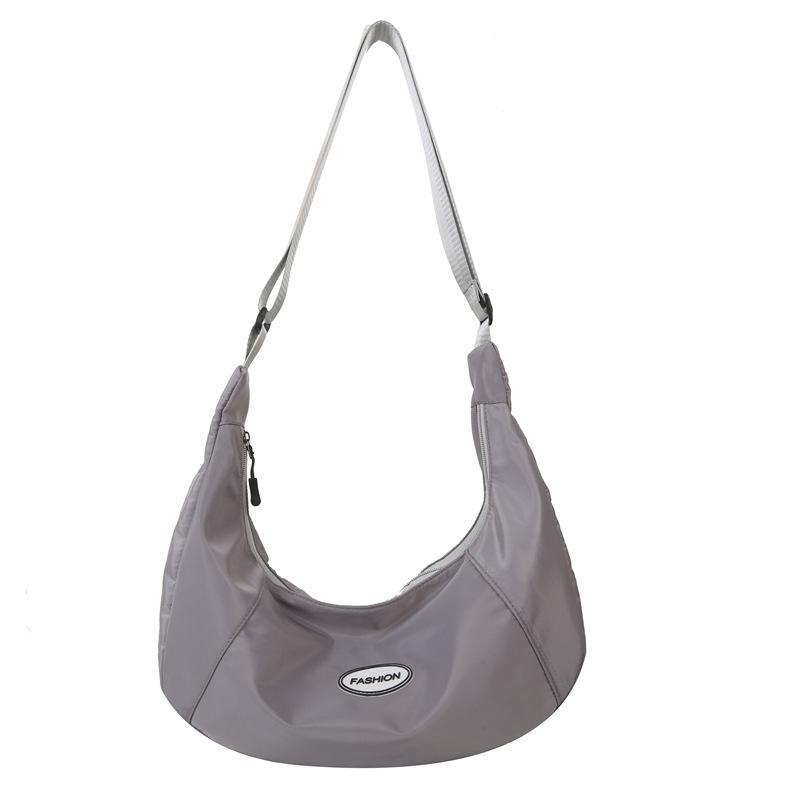 Сумка через плечо женская 2024 года, новая модная повседневная простая сумка-пельмень большой вместимости, модная сумка через плечо для поездок на работу