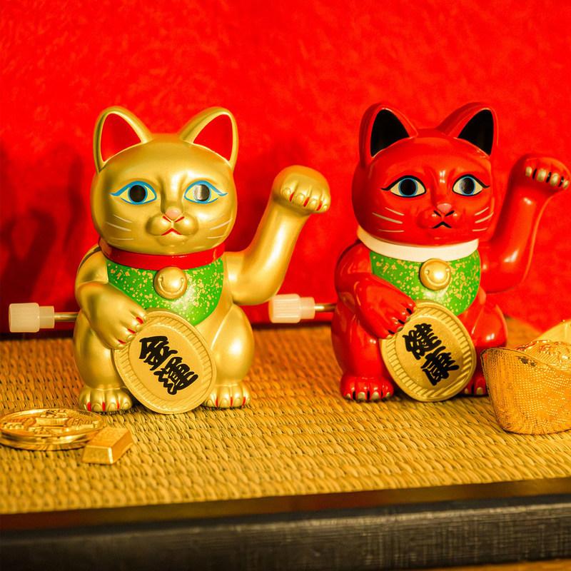 Kenelephant Wind-Up Maneki-Neko Lucky Cat Figure Articulated Kitten Mascot Toy Collection Decoration Ornament Model Gifts