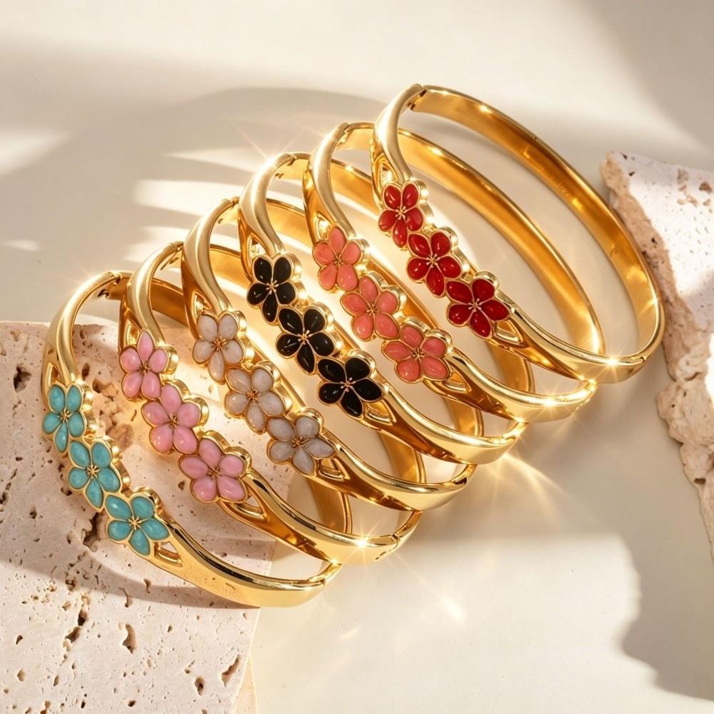 Stainless Steel Enamel Flower Buckle Bracelet Enamel Design Women's Bracelet Women Daily Wear