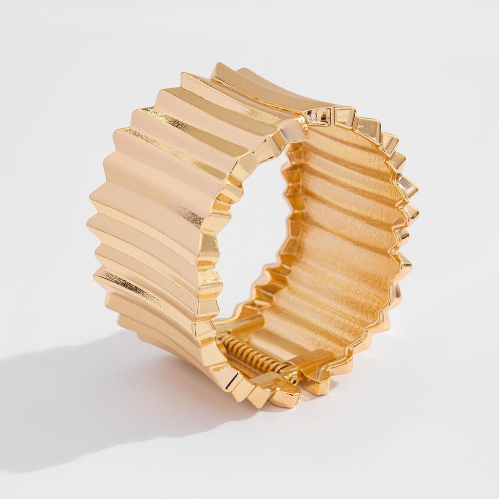 Широкий металлический браслет-пружина в европейско-американском стиле в стиле панк с вертикальным зерном для женщин