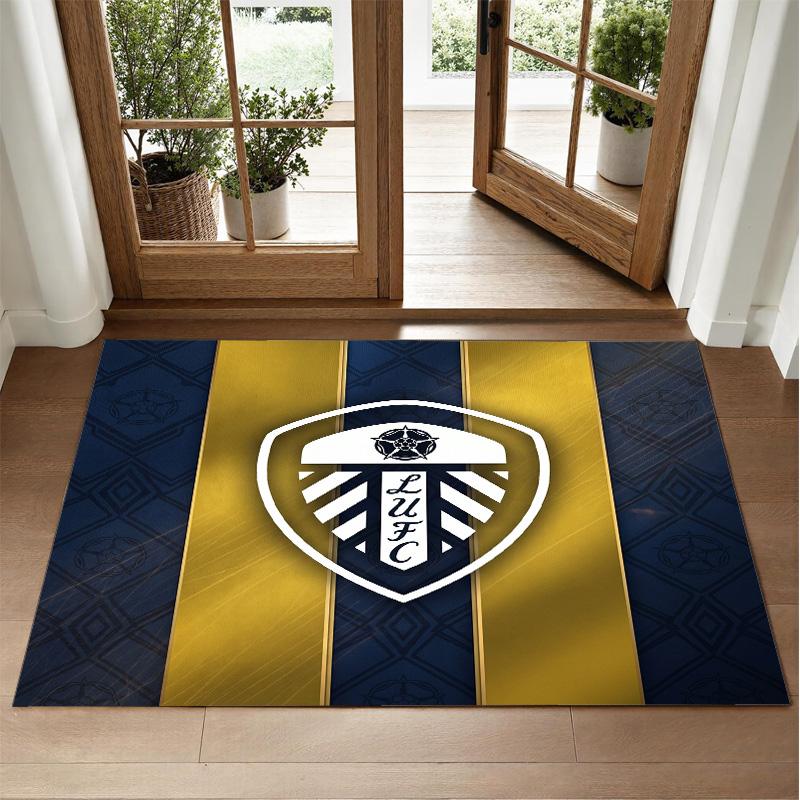 Leeds United Design Crystal Velvet Rug Soft Decorative Mat for Bedroom Entrance