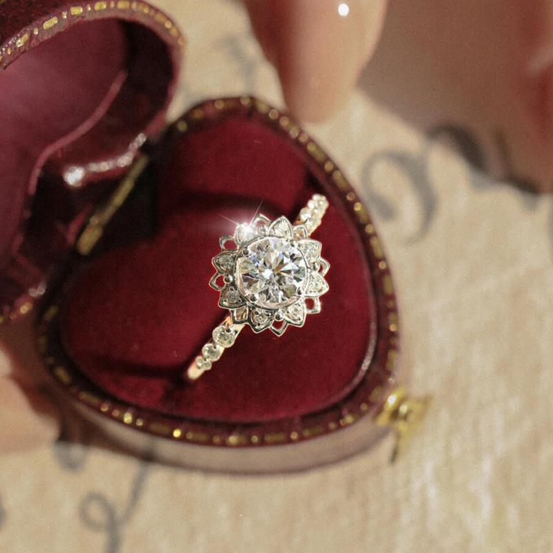 1Stylish and versatile item ins Sunflower-style luxurious synthetic zircon elegant and fashionable open ring for women, suitable for daily wear and