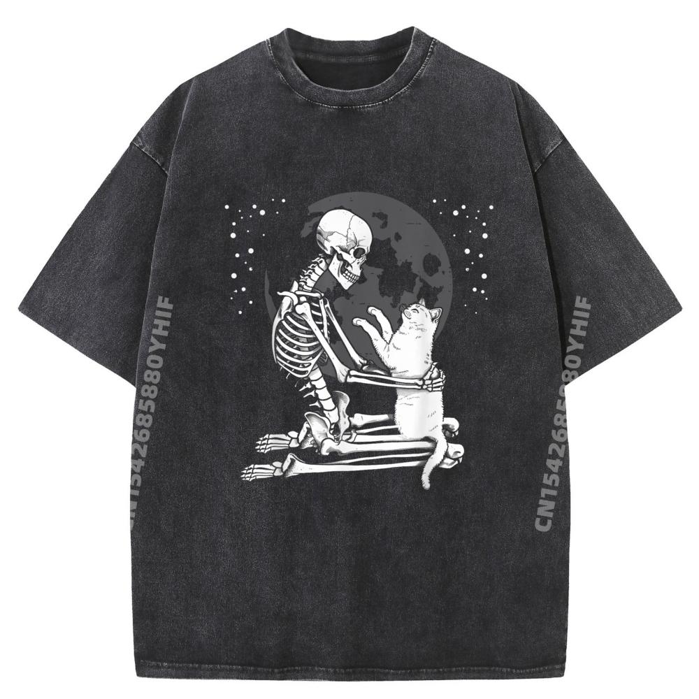 Skull Skeleton Hugging Happy Cat Halloween Cat Lover Halloween Thanksgiving Hallothanksmas Washed T-shirts Tee Shirt