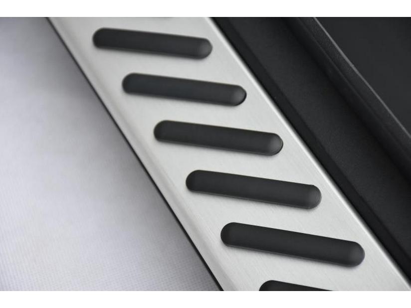 2017 BMW X5 Side Steps & Foot Pedals for Enhanced Modification