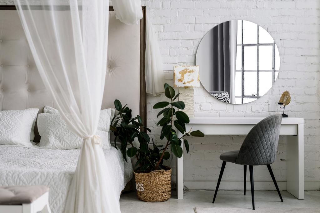 Lustro Łazienkowe Okrągłe Ścienne Wiszące 50 Cm, Styl Minimalistyczny, Eleganckie Do Małych Łazienek