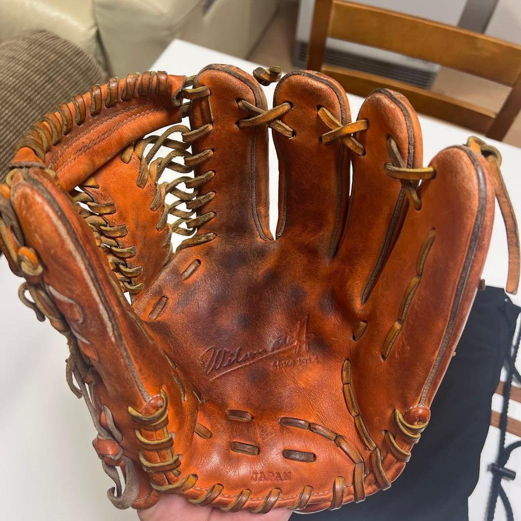 Б/у жесткие перчатки Wilson S14 Сделано в Японии с сумкой для хранения