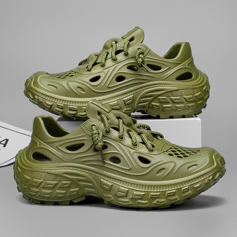 Men's Summer Outdoor Thick-Soled Non-Slip Heel-Covering Sandals with Unique Cushioning Feel