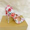 Элегантные банкетные туфли с цветочным принтом и острым носком на высоком каблуке, подходящие к официальным платьям и тонким каблукам для одиноких женщин.