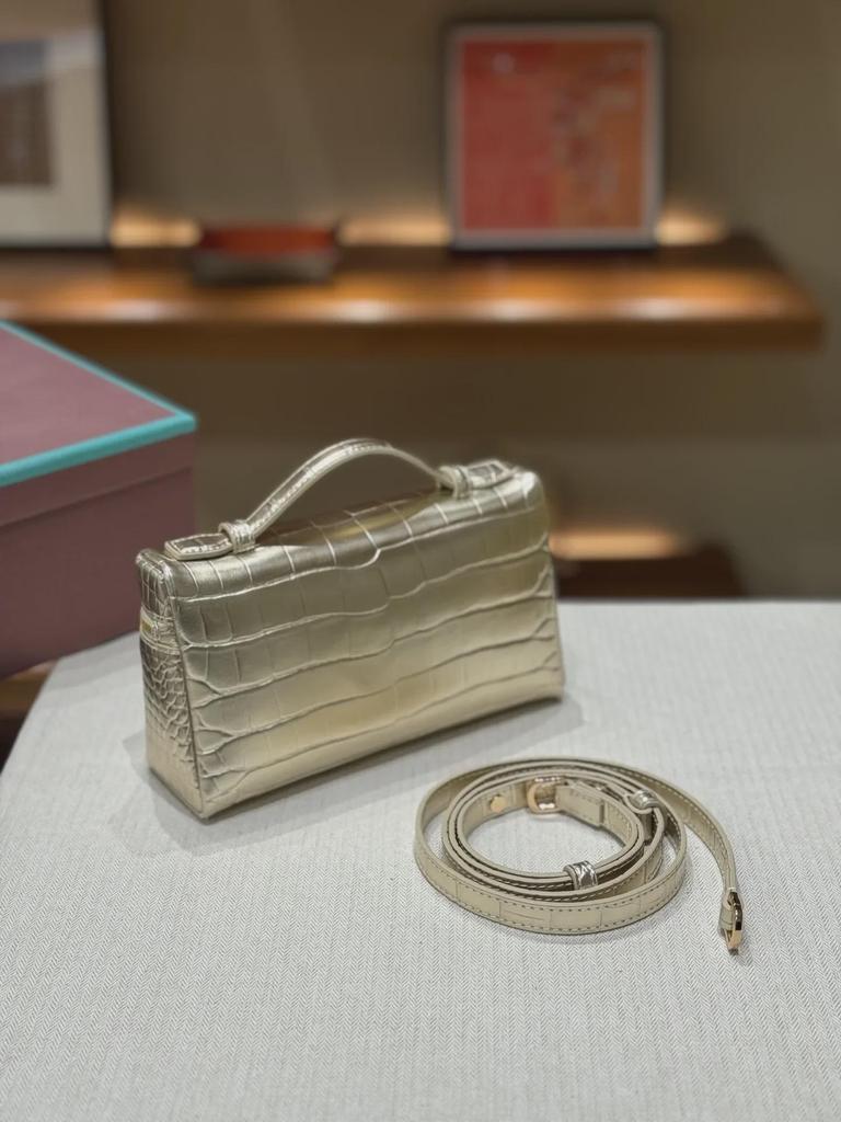 Роскошная сумка через плечо из кожи крокодила и страуса
