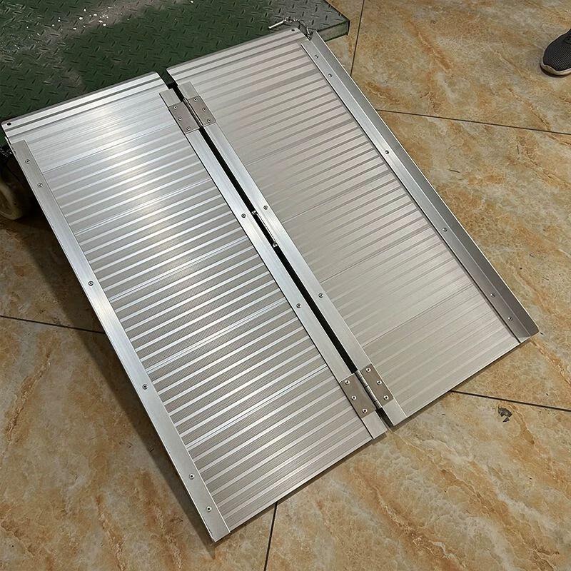 Portable Barrier-Free Access Ramp