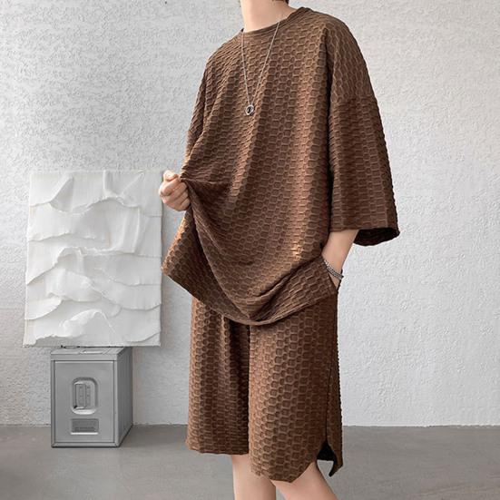 2Pcs/Set Men Casual Outfit O-neck Short Sleeve T-shirt Elastic Waist Pockets Design Wide Leg Shorts Set Solid