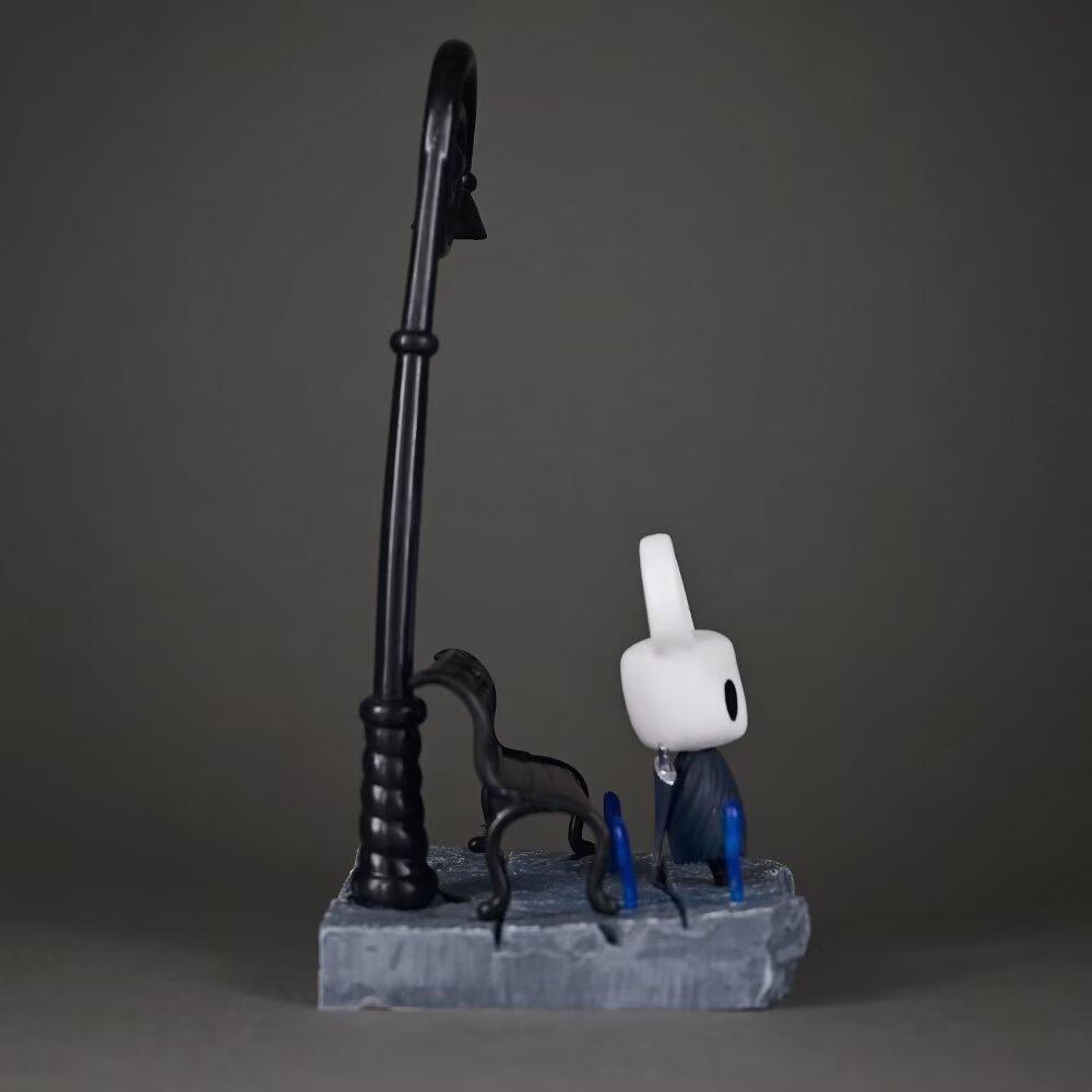 Игровые аксессуары Hollow Knight Чистый Контейнер GK Маленький Рыцарь Сцена с Уличным Фонарем Модель Ручной Работы Настольное Украшение Игрушка для Мальчика Подарки
