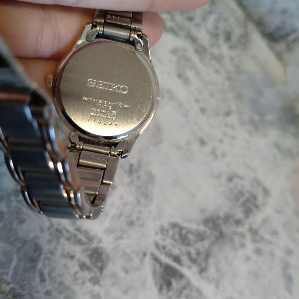 [Б/У] Часы SEIKO на солнечной батарее, в рабочем состоянии