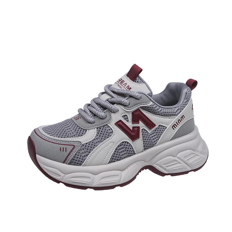 Туфли в стиле ретро для папы, женская весна 2025, новые высококачественные универсальные туфли на толстой подошве, маленькие и легкие, повседневные спортивные туфли