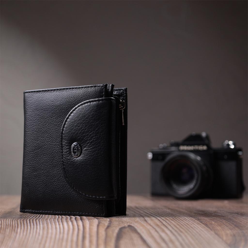 Convenient Women's Wallet with Coin Holder Made of Genuine Leather ST Leather 22711 Black