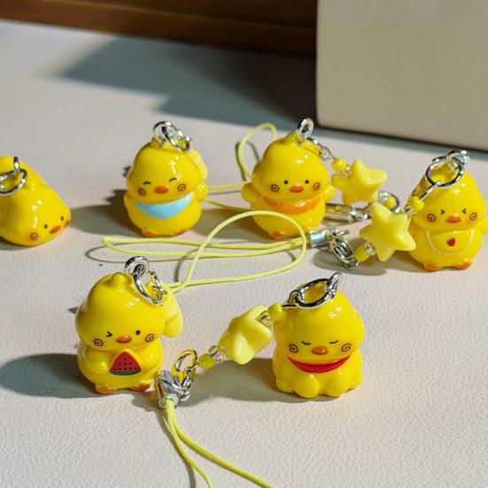 Keychain Pendant Resin Smooth Shiny Mini Size 3D Yellow Chicken Star Bead Design Keyring Bags Mobile Phone
