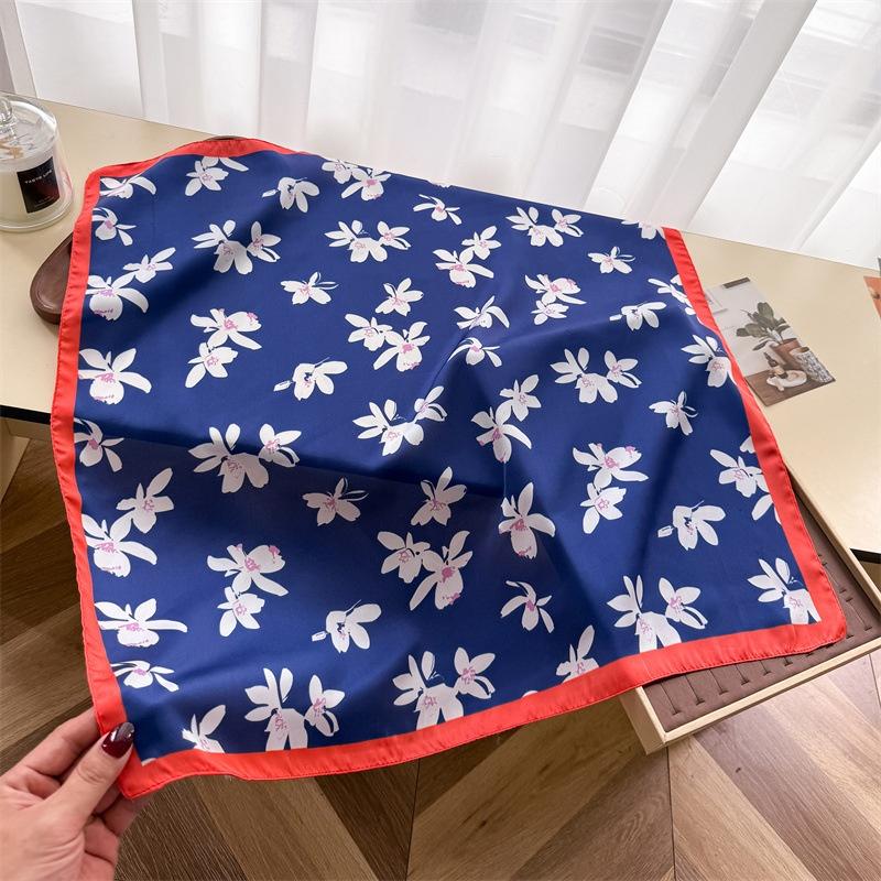 Classic Square Silk Scarf Tiny Floral Hijab UV Blocking Sun Shawl Bandana Multi-functional Neck Wrap Headscarf for Vacation