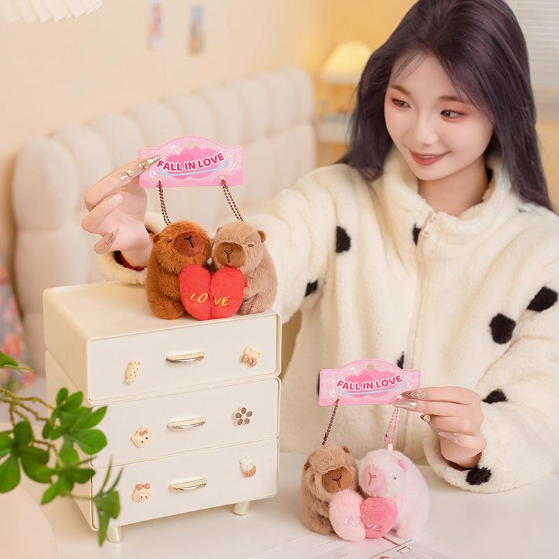 Куклы Капибала Маленькие Подвески Рюкзаки Пара Признается В Любви Мягкие Куклы Капибара Чтобы Дарить Подарки Девушкам