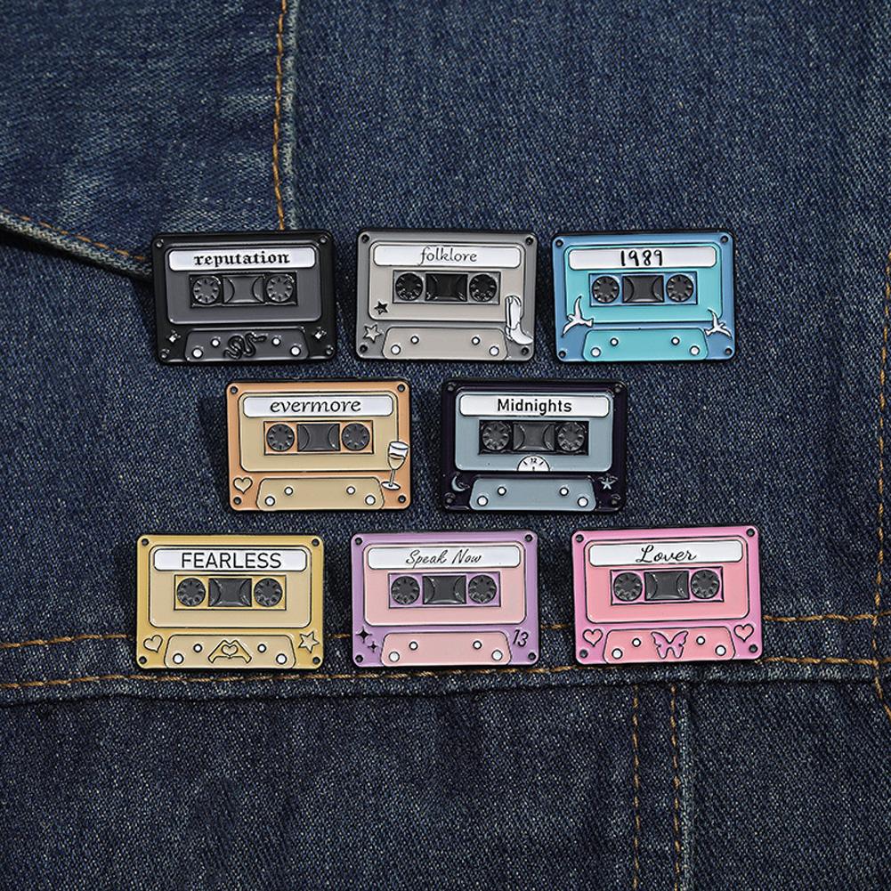 Men Women Cartoon Magnetic Tape Brooch Cute Music Tape Pin Lapel Pin For Jacket Shirt Hat Vintage Pin Accessories