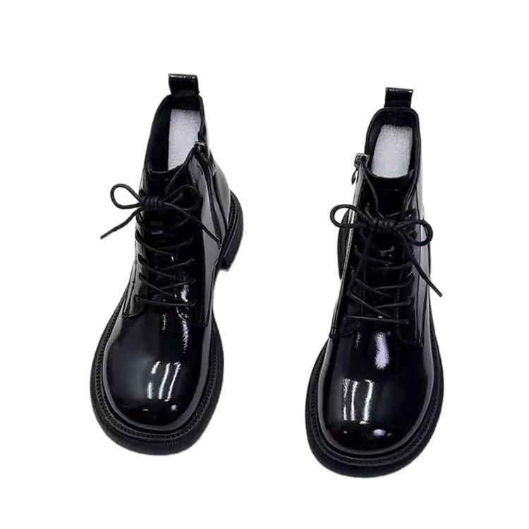 Популярные ретро универсальные ботинки Мартин на толстой подошве женские 2025 осень и зима новые короткие ботинки из лакированной кожи модные ботильоны в британском стиле