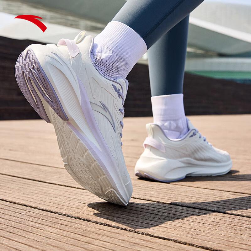 Anta Женские беговые и тренировочные кроссовки Duci 5