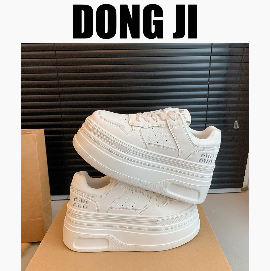 Туфли на толстой подошве из кожи женские 2024 года, осенне-зимние, новые универсальные туфли с увеличенным голенищем, детские белые туфли, повседневная спортивная обувь