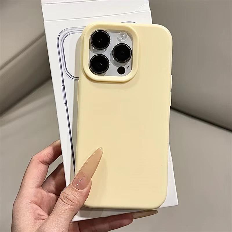 Премиальный чехол из жидкого силикона для iPhone 15/14 с матовым покрытием однотонного цвета