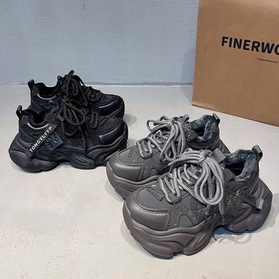 Женская обувь – Кроссовки