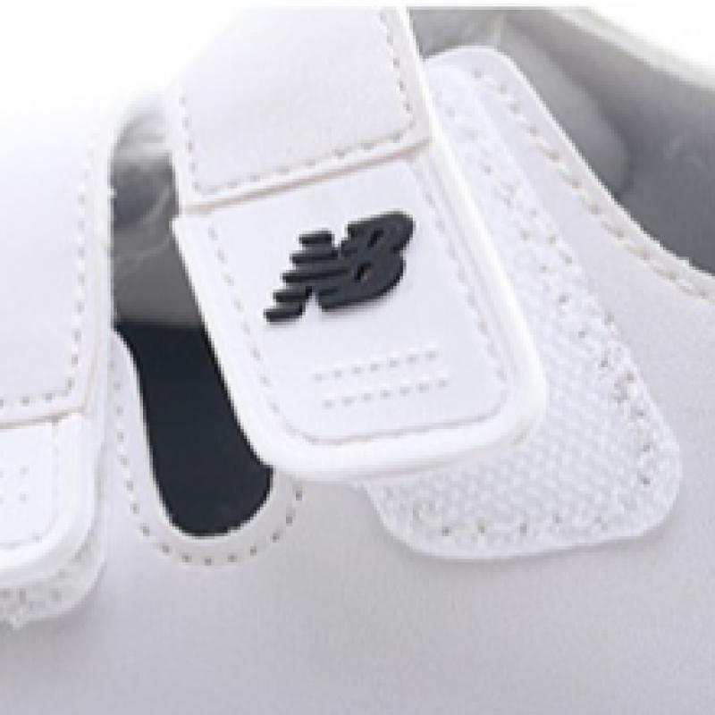 New Balance Детские сандалии белые