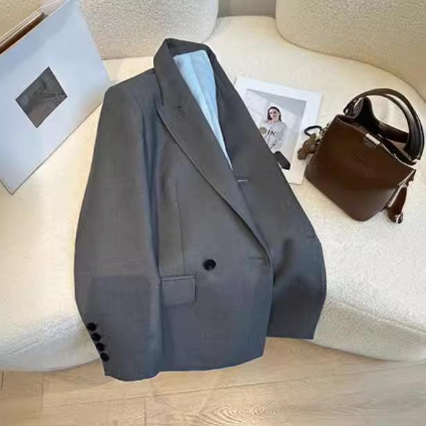 Женский свободный серый весенний пиджак - новый корейский стиль, модный и приталенный.