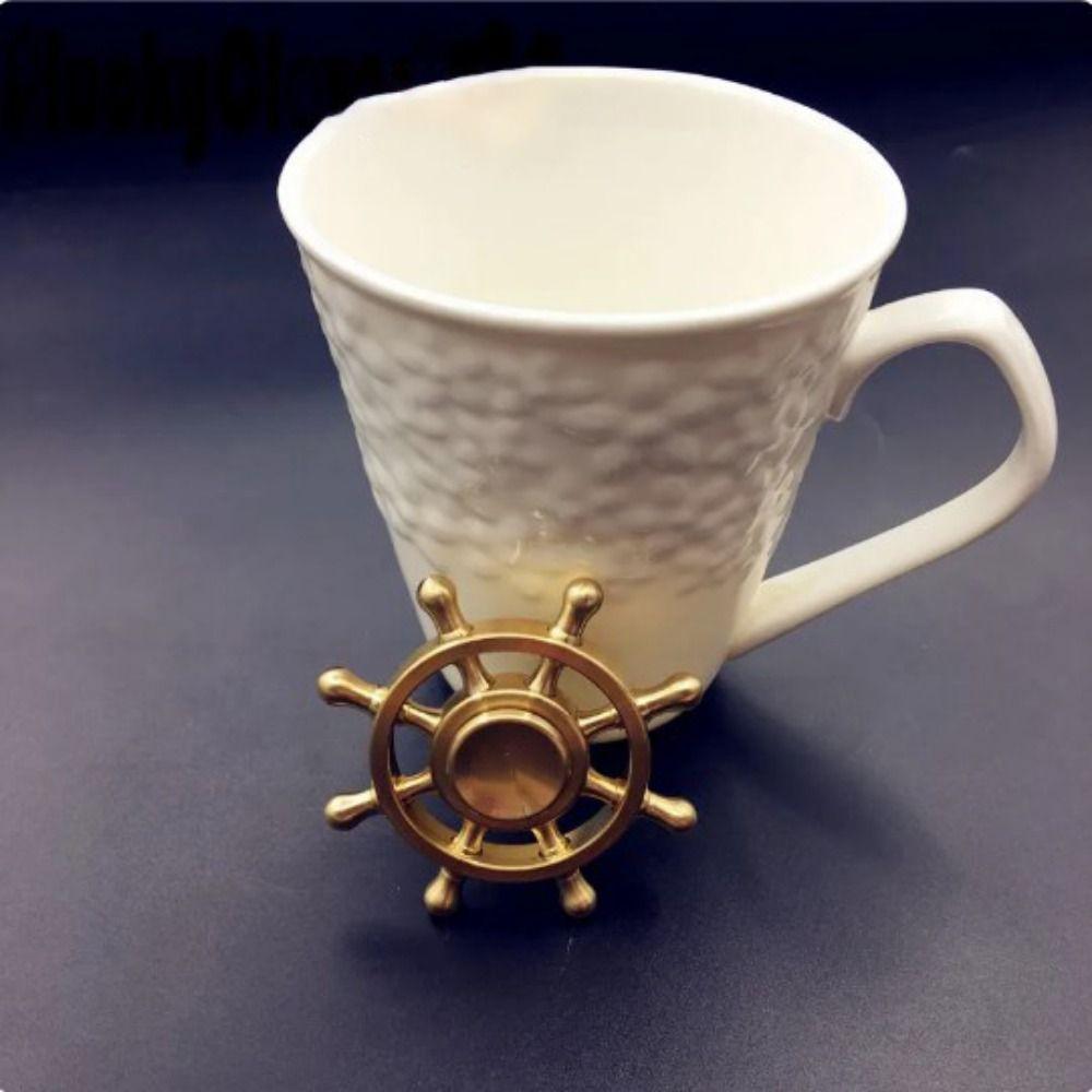 Твердый руль гироскоп украшения ручной работы ручной спиннер украшения латунный руль гироскоп карманная игрушка