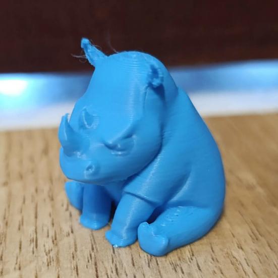 Украшение в виде сердитого маленького носорога, напечатанное на 3D-принтере, статуэтка носорога, настольная статуэтка носорога для украшения полки стола в домашнем офисе