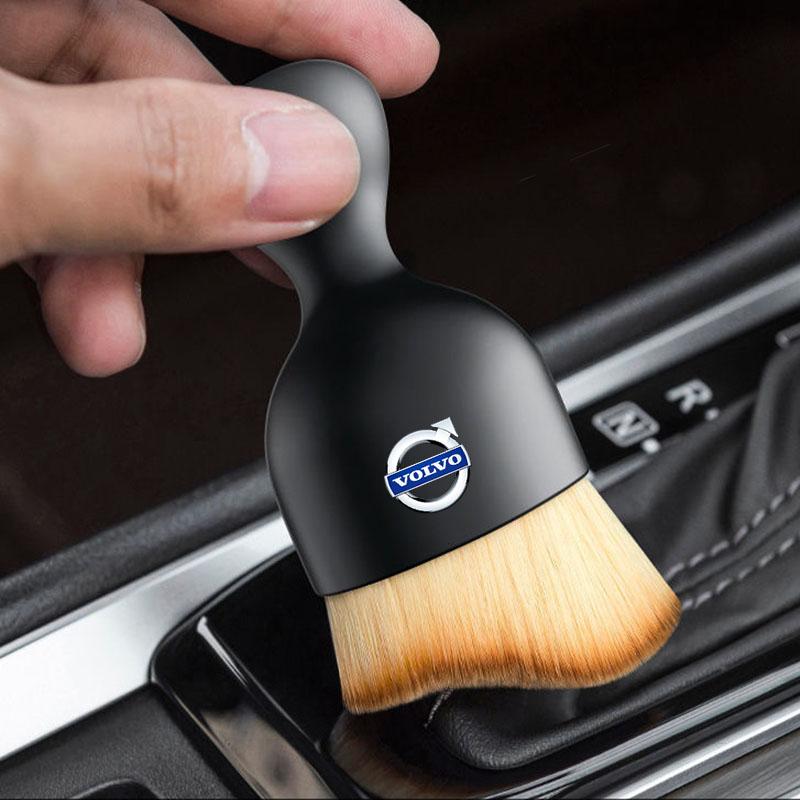 Car Interior Cleaning Soft Brush With Car Wash Towel Rag Cloth For Volvo ES90 EC40 EX40 EM90 XC90 V90 V60 XC60 V40 S80 Keychain