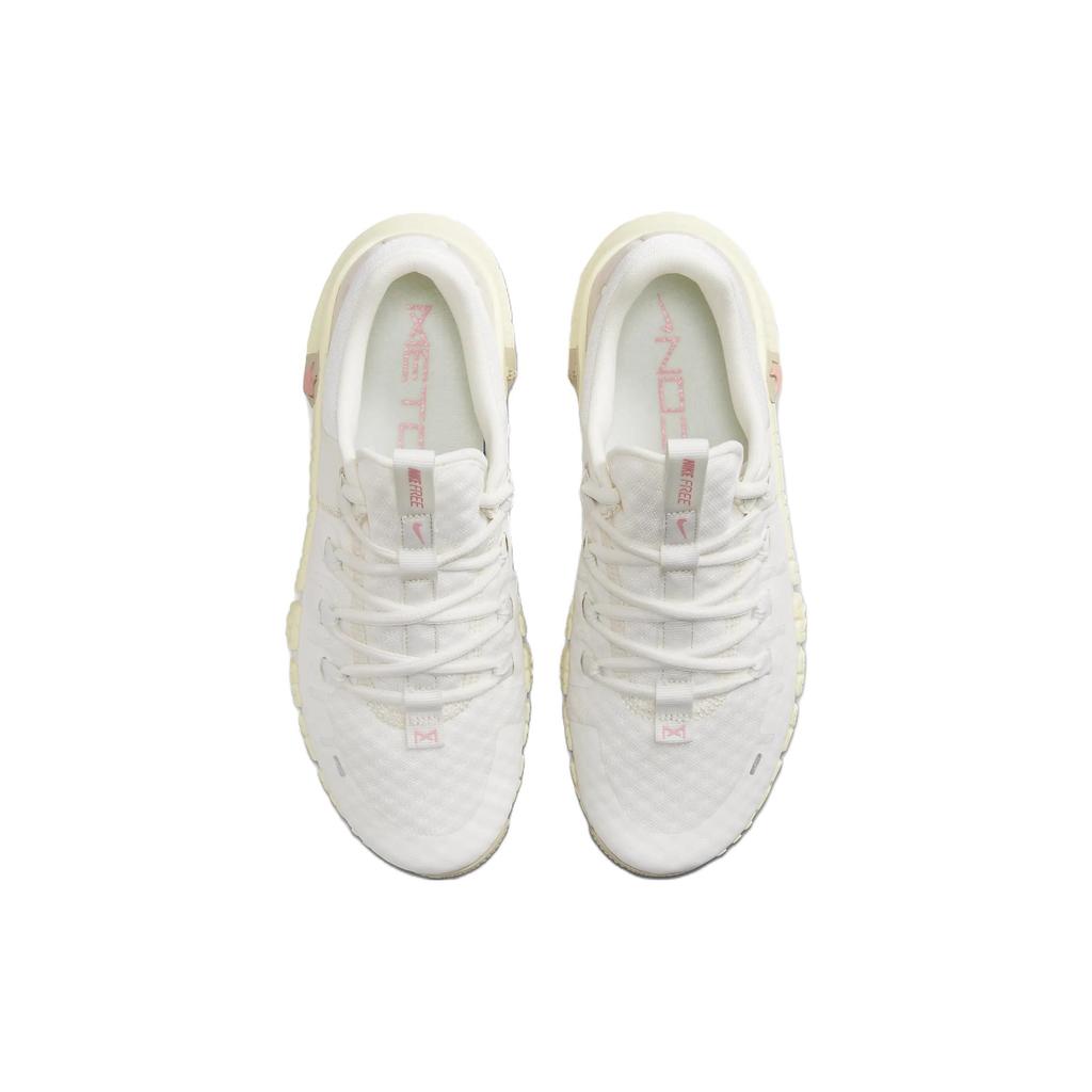 (WMNS) Женские кроссовки Nike Free Metcon 5 'Sail Sanddrift' DV3950-100