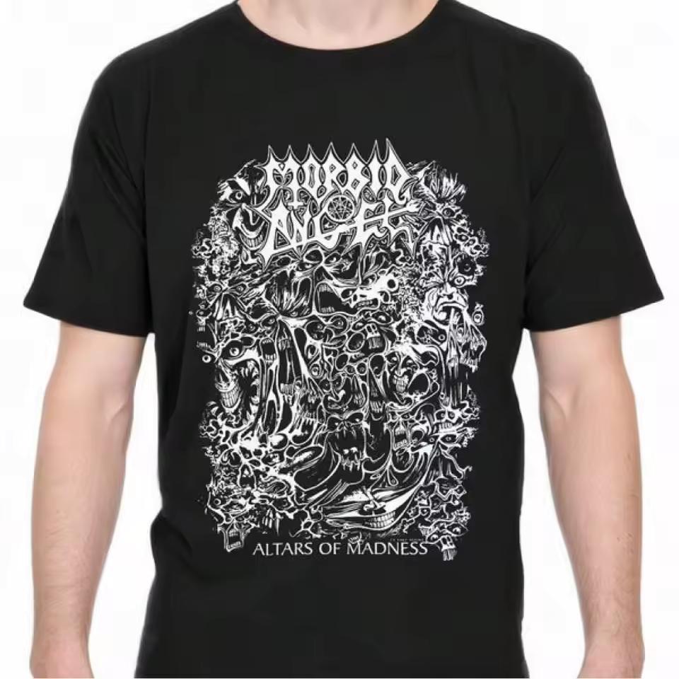 Мужская винтажная футболка с графическим принтом Morbid Angel's Altars of Madness. Черный круглый вырез с детализированным белым дизайном.