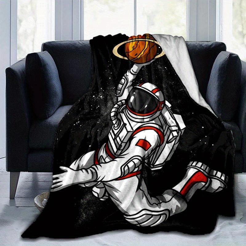 1pc Astronaut Printing Lightweight Flannel Blanket, Comfortable and Warm Blanket, for Camping Sofa Bed and Couch Office, Gift